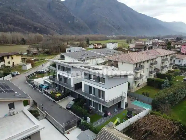 Villa in vendita a Piancogno