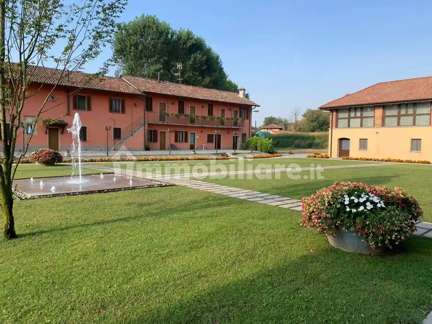 Palazzo - Edificio - foto 2