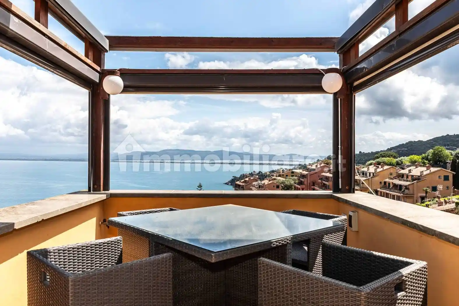 Appartamento in vendita a Monte Argentario