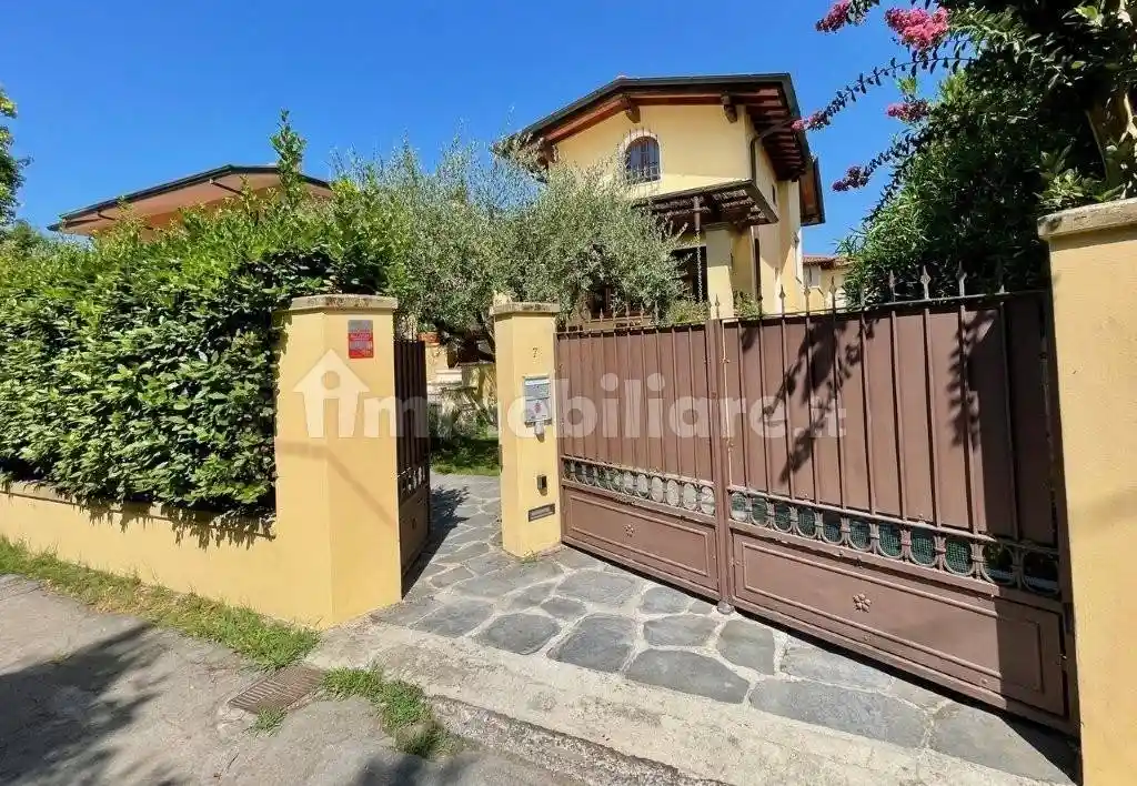 Villa in vendita a Pietrasanta