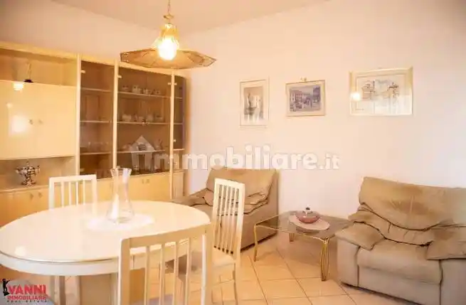 Appartamento in vendita a Cecina