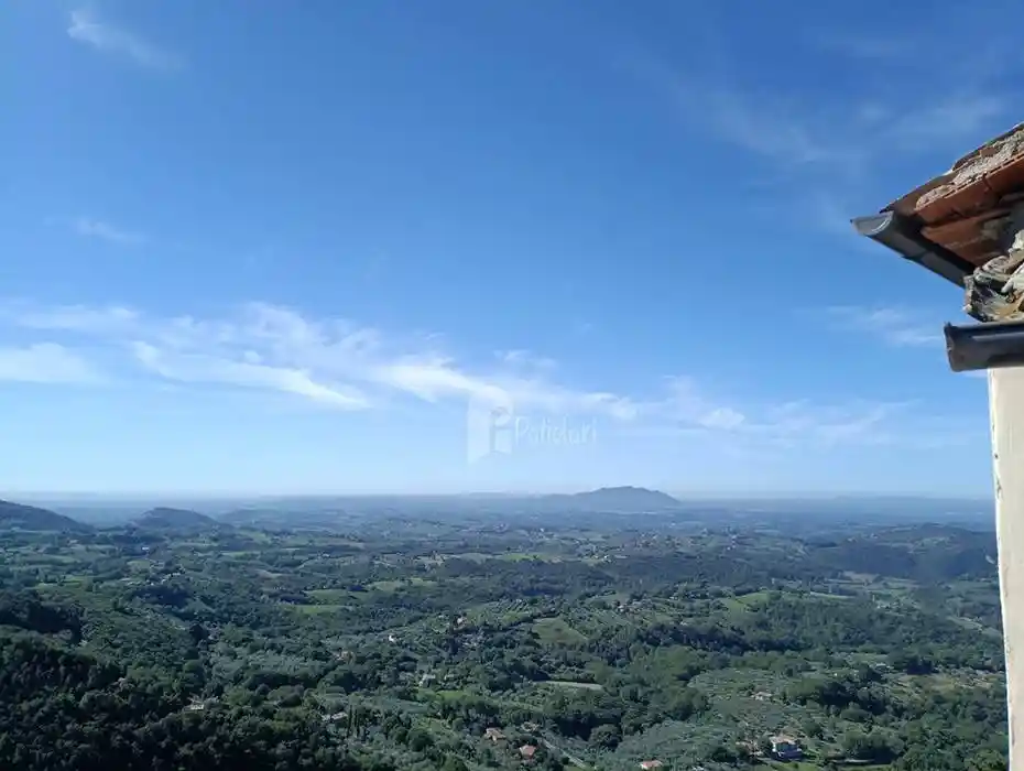 Casa indipendente in vendita a Montasola