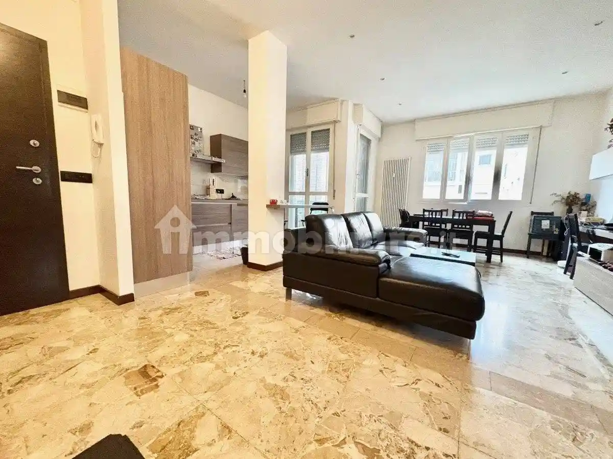 Appartamento in vendita a Reggio Emilia