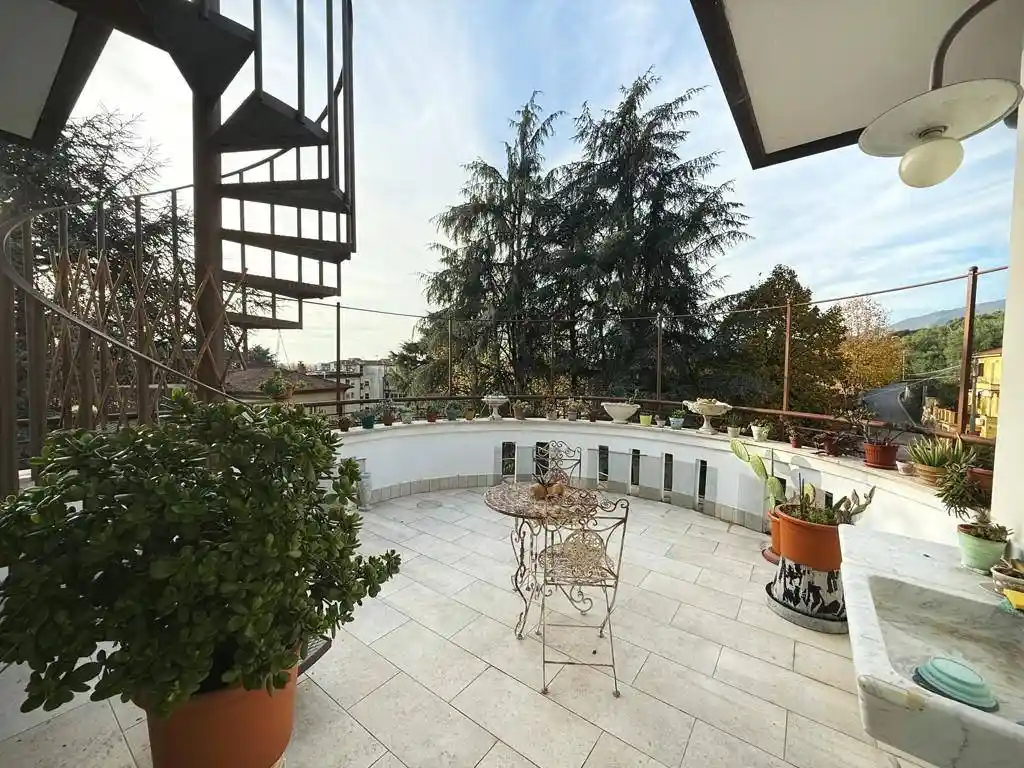 Appartamento in vendita a Pietrasanta