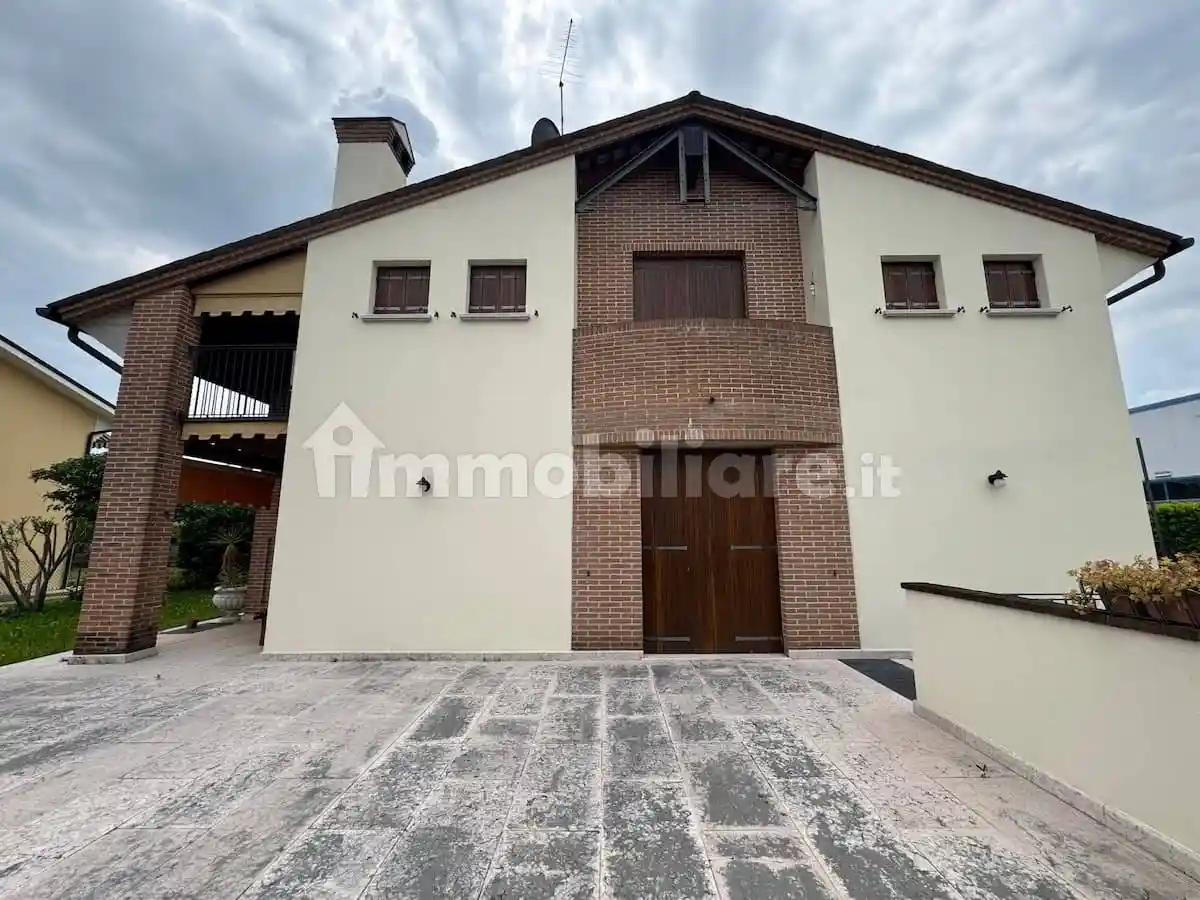 Villetta a schiera in vendita a Pederobba
