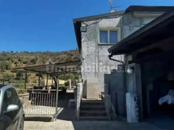 Casa indipendente in vendita a Taormina