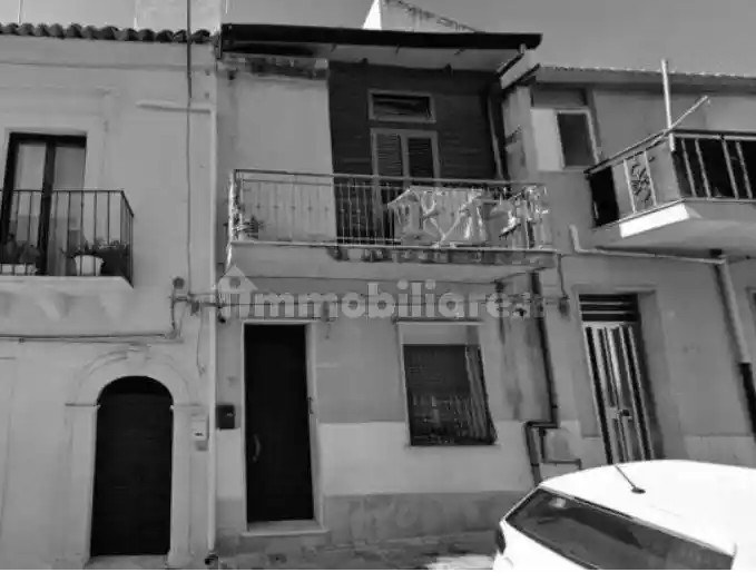 Appartamento in vendita a Vittoria