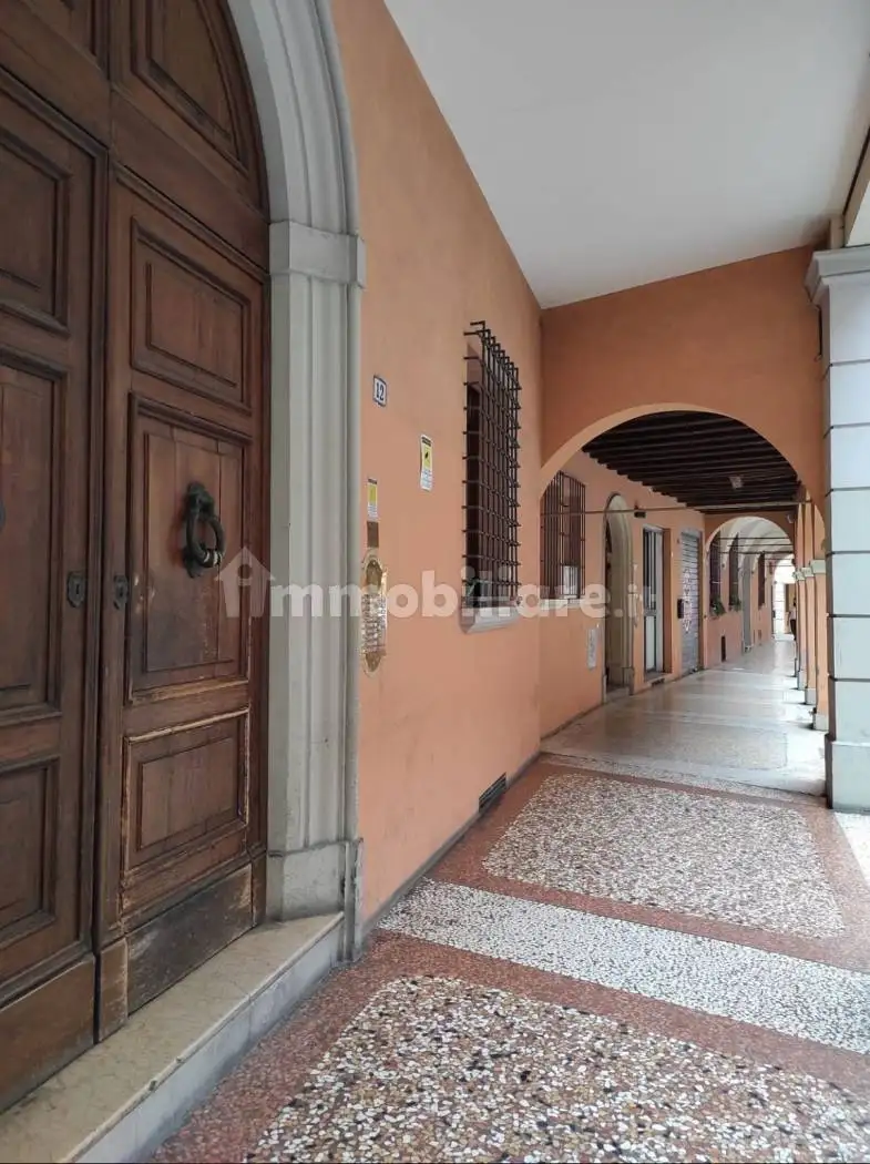Appartamento in affitto a Bologna