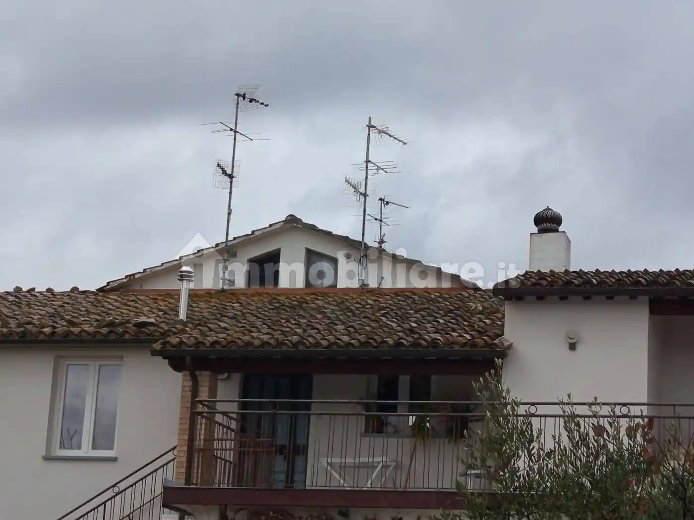 Appartamento in vendita a Esanatoglia