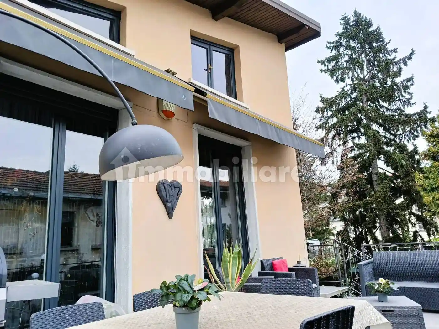 Villa in vendita a Gallarate