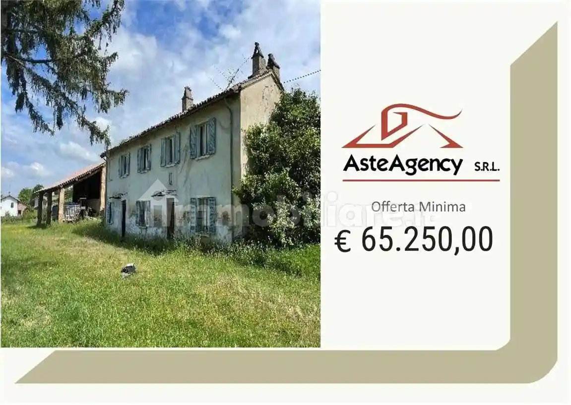 Rustico - Casale in vendita a Casteggio