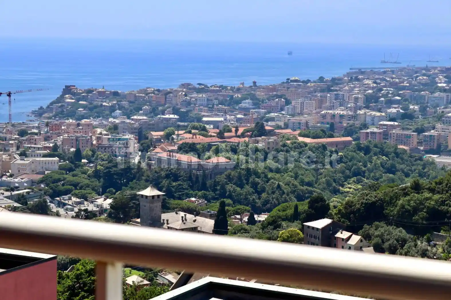 Appartamento in vendita a Genova