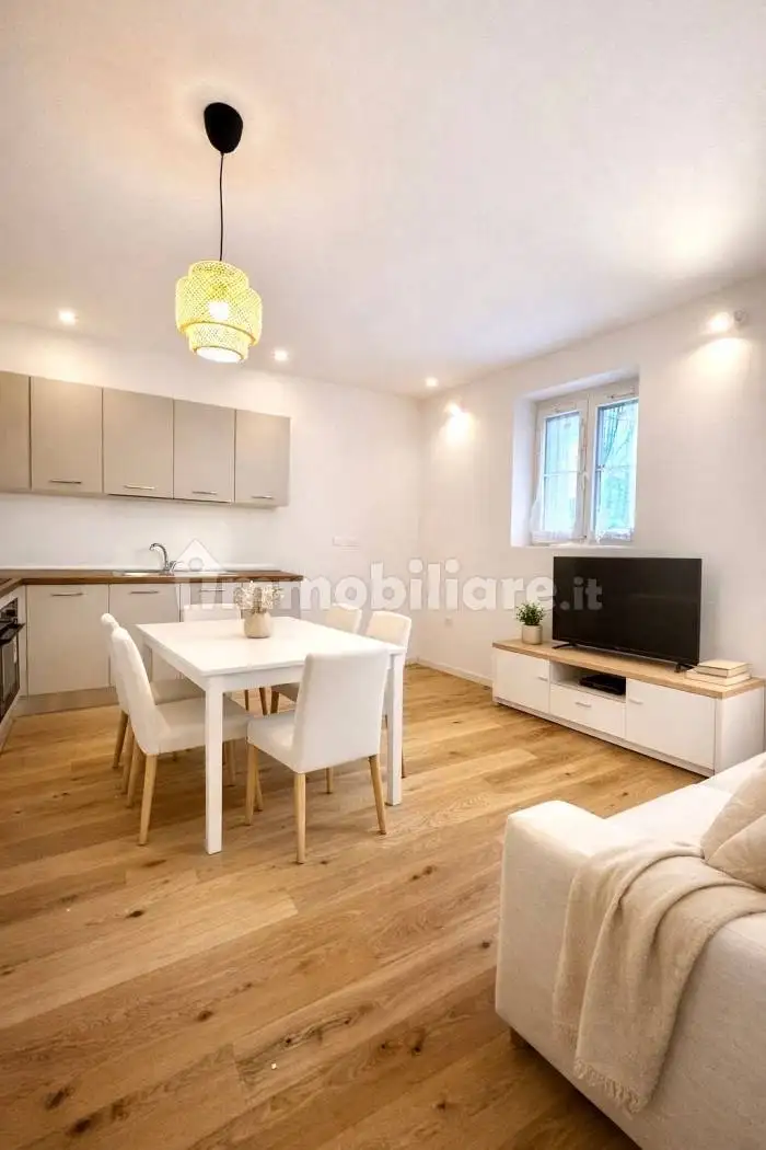 Appartamento in vendita a Milan