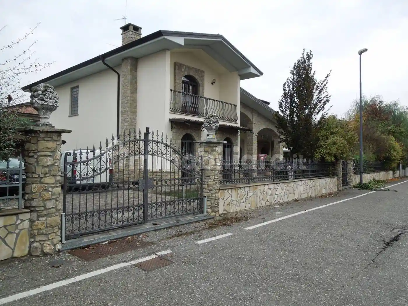 Villa in vendita a Castel San Giovanni