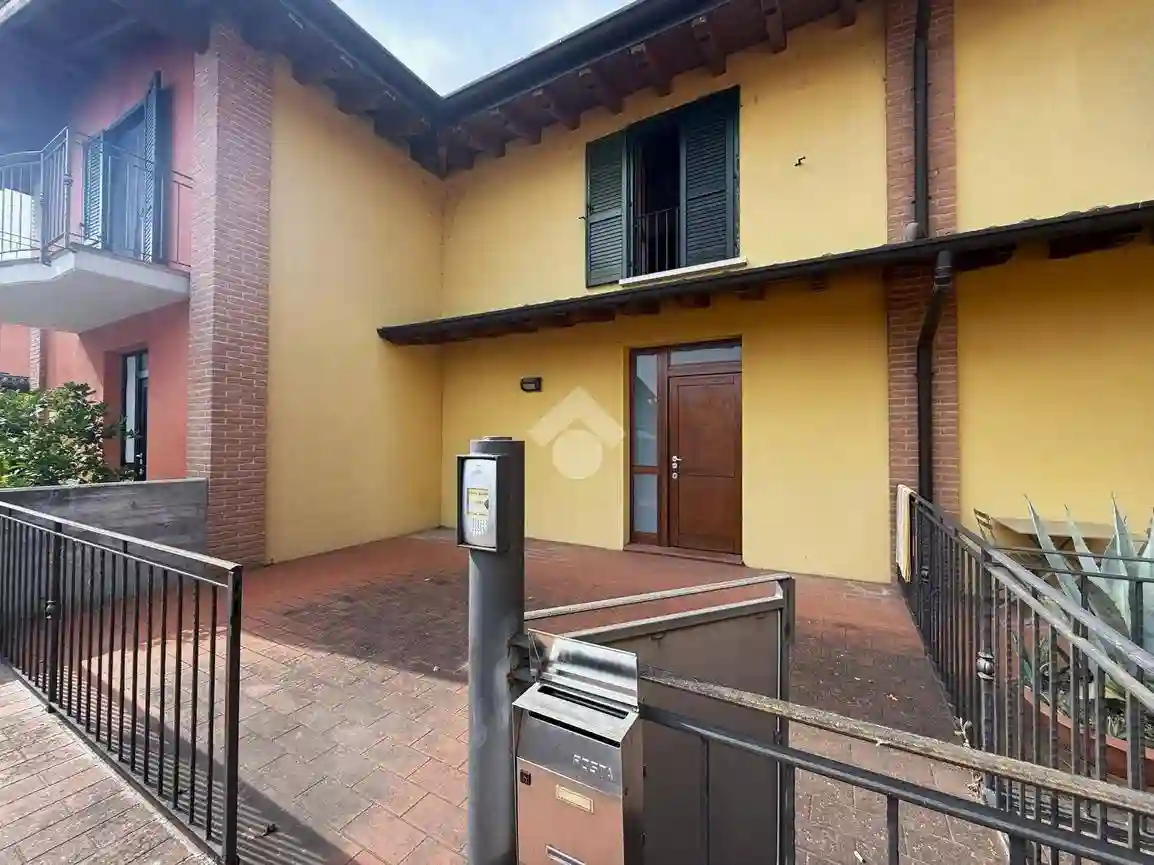 Villetta a schiera - foto 2
