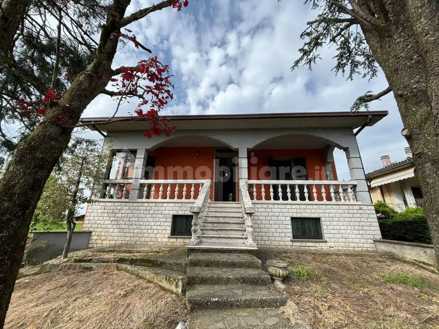 Villa in vendita a Cremona