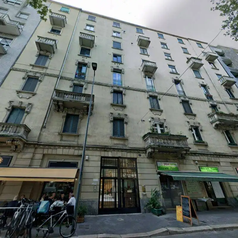 Appartamento in vendita a Milan