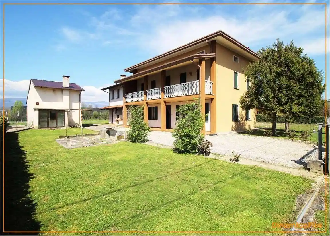 Villa in vendita a Brugnera