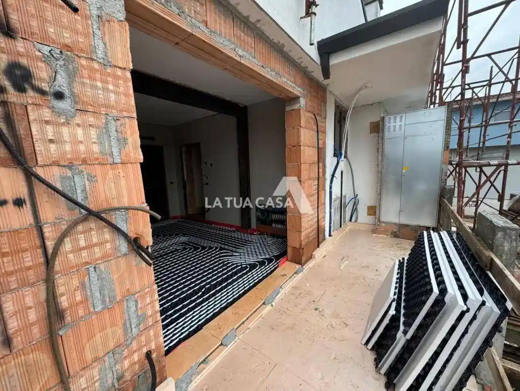 Appartamento in vendita a Villafranca di Verona