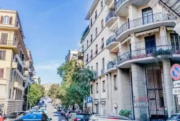 Quadrilocale via Gualtiero Castellini 12, Parioli, Roma - foto 2