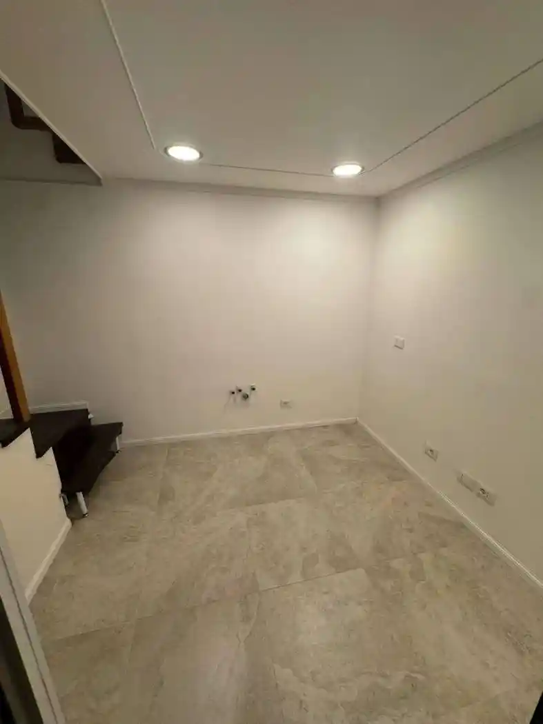 Bilocale via Vittorio Veneto, Vittorio Veneto, Roma - foto 3