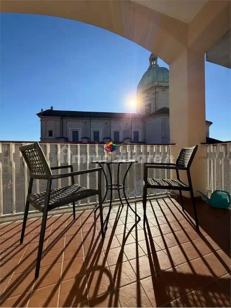 Appartamento in vendita a Verbania