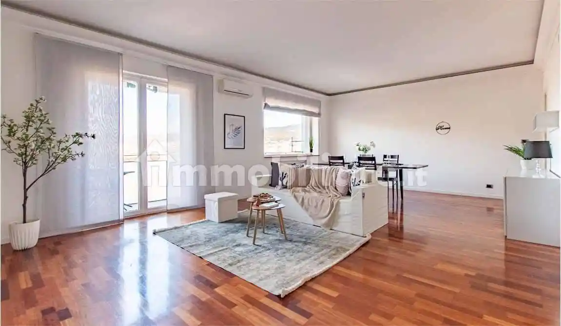 Appartamento in vendita a Trieste