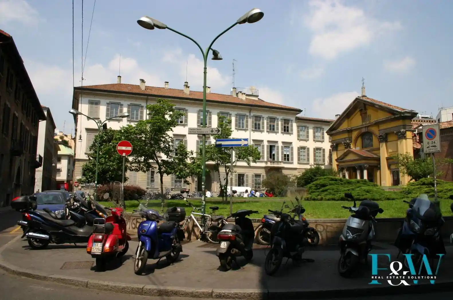 Quadrilocale piazza Borromeo, Carrobbio, Milano - foto 4
