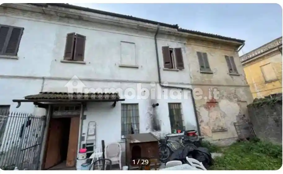 Casa indipendente in vendita a Bressana Bottarone