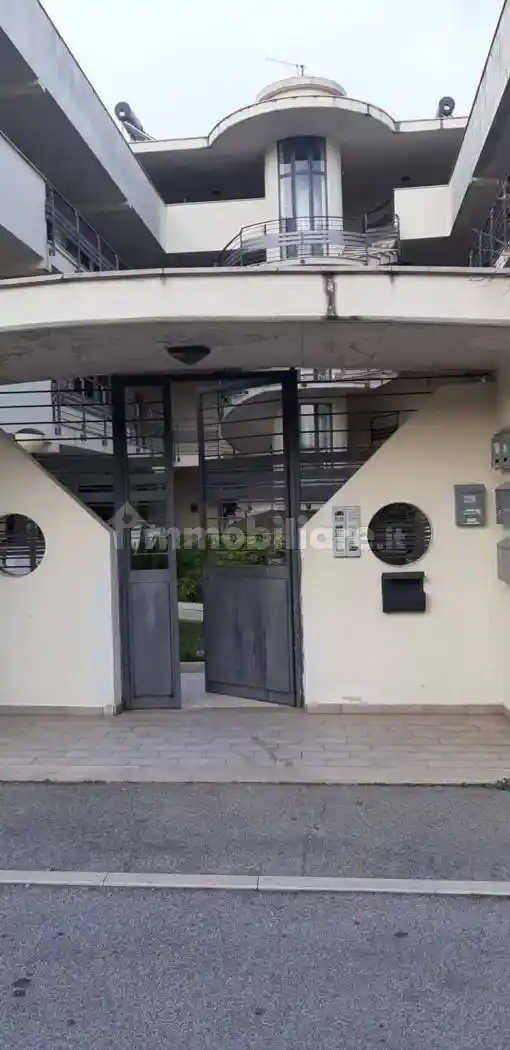 Appartamento in vendita a Cisterna di Latina