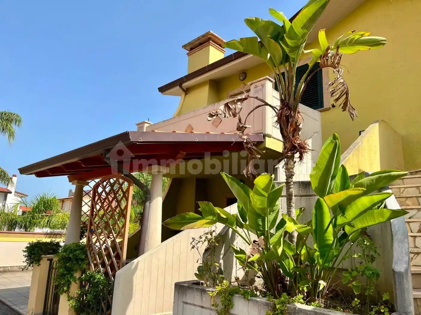 Appartamento in affitto a Oliveri