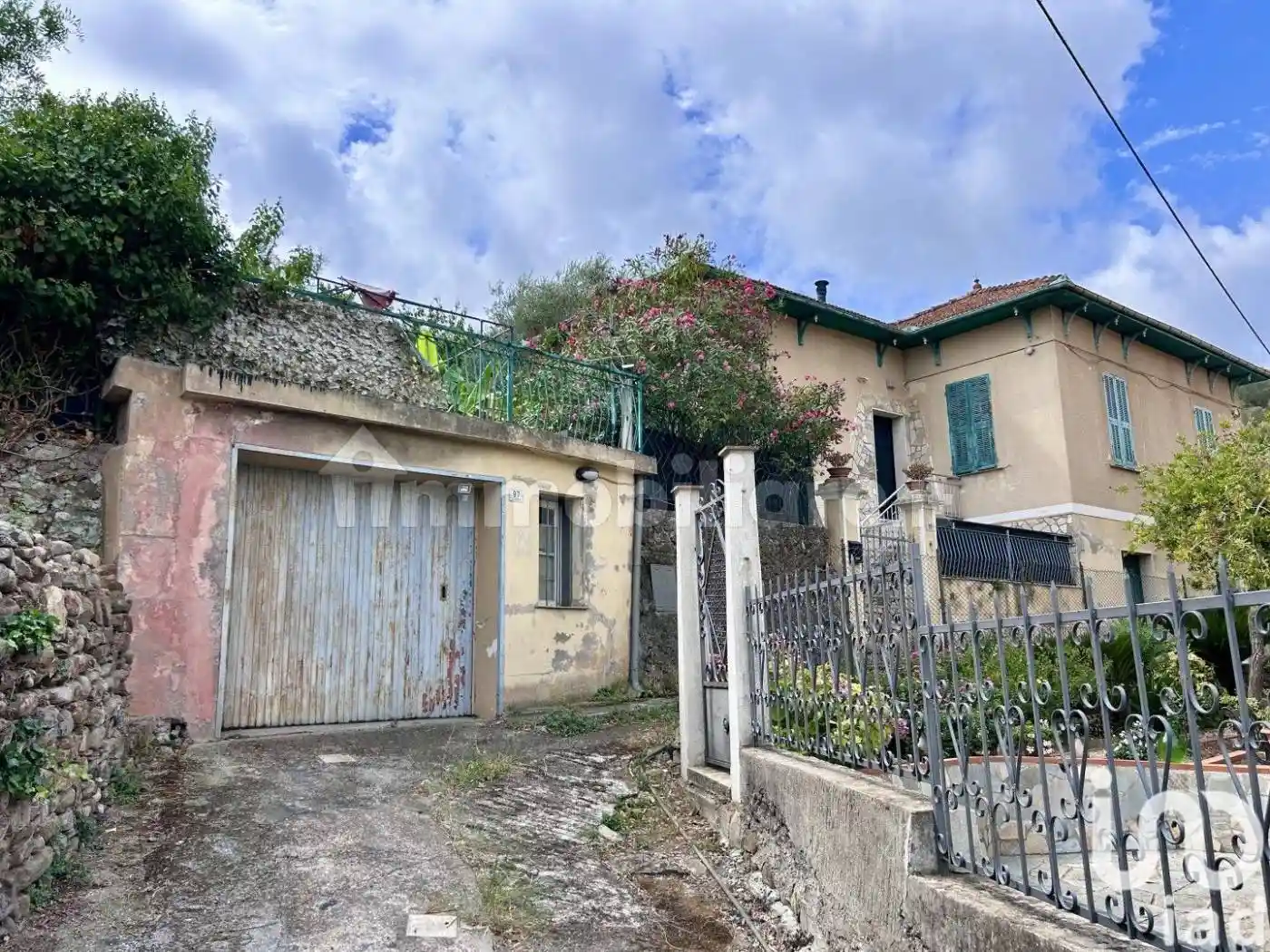 Villa in vendita a Imperia