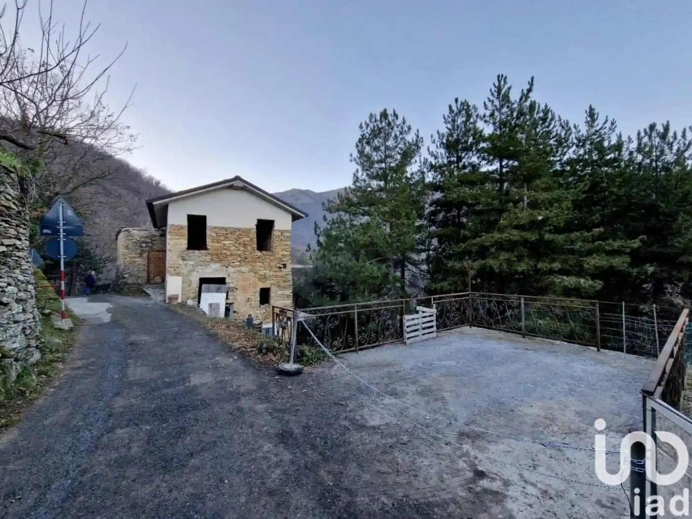 Casa indipendente in vendita a Prelà