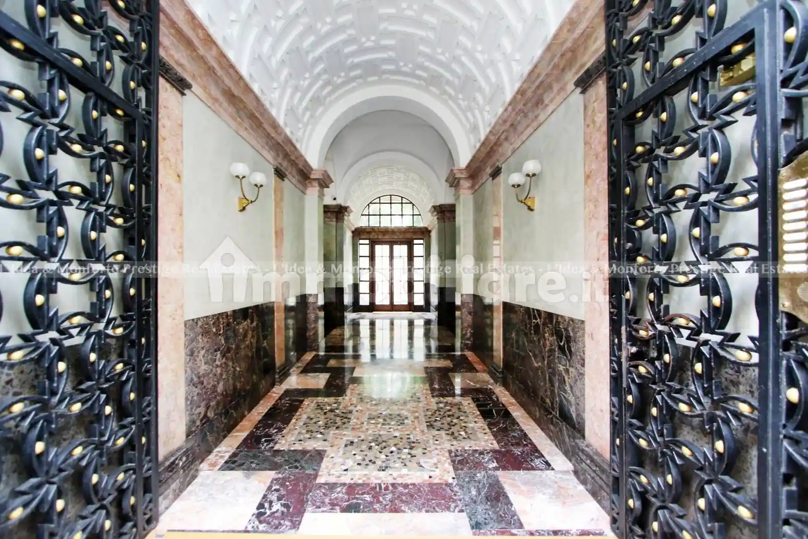 Trilocale via Cappuccini, Palestro, Milano - foto 2