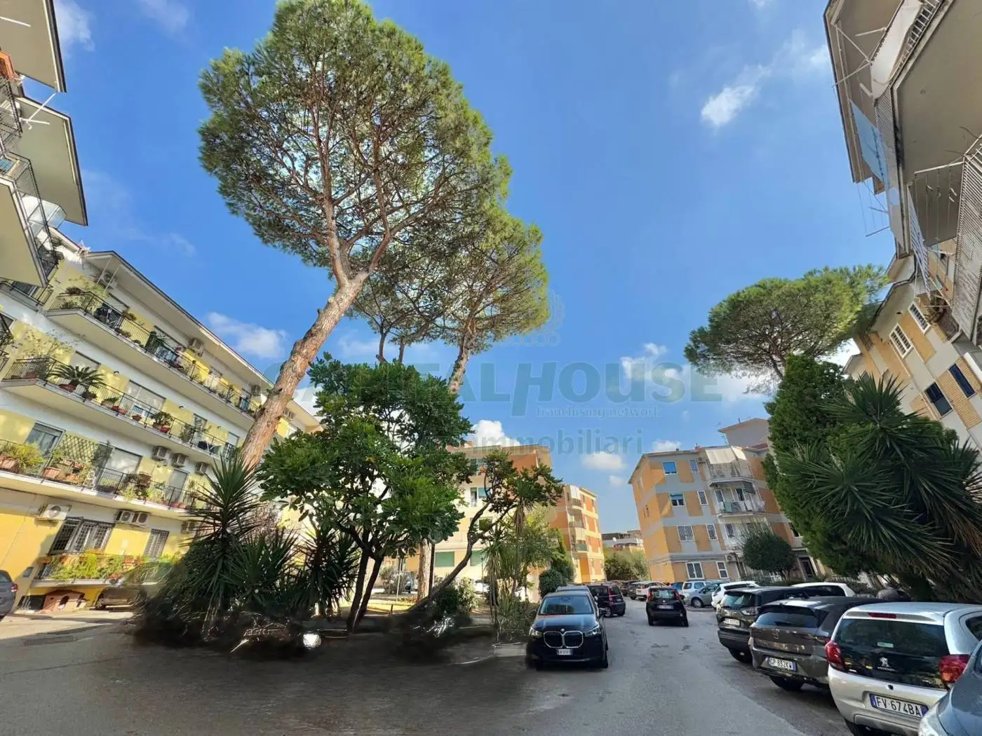 Appartamento in vendita a Napoli