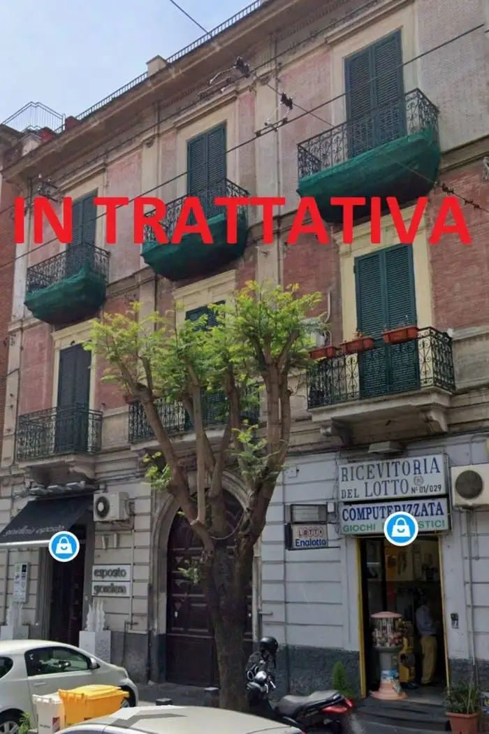 Appartamento in vendita a Napoli