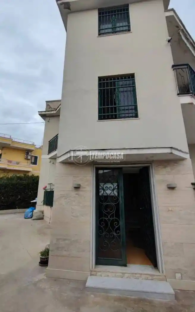 Palazzo - Edificio - foto 2