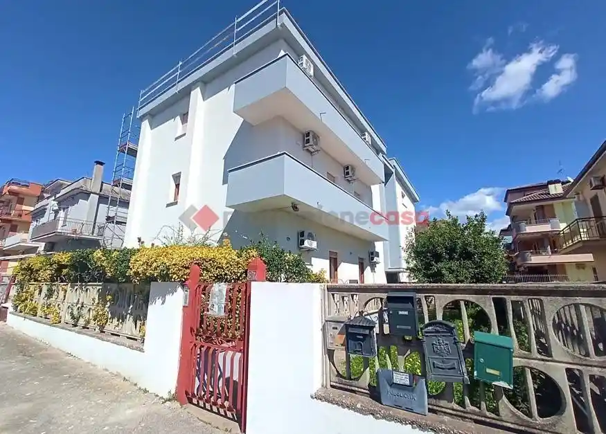 Appartamento in vendita a Aprilia