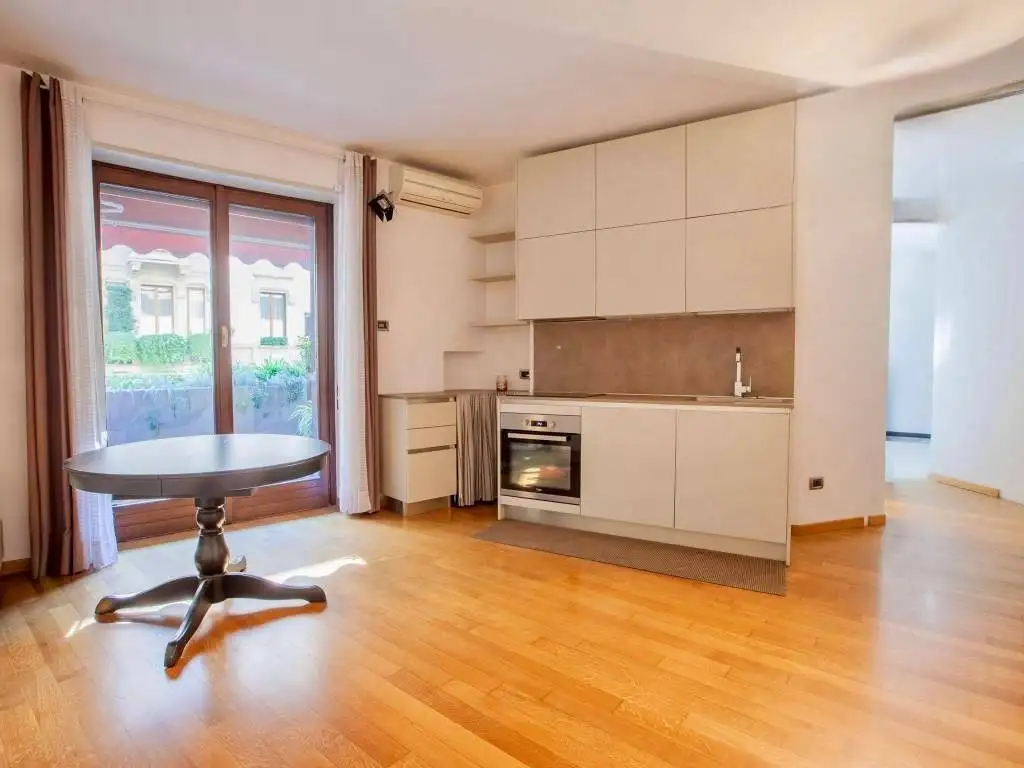 Appartamento in vendita a Milan