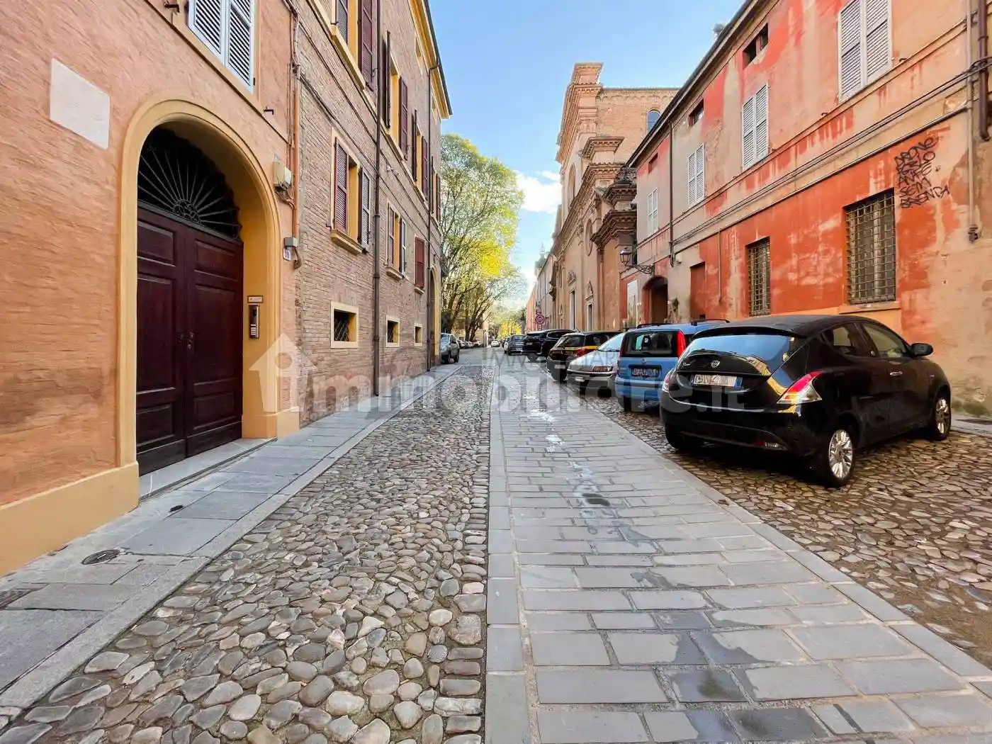 Appartamento in vendita a Modena