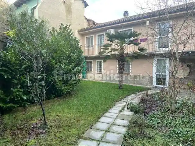 Villa in vendita a Castellazzo Bormida