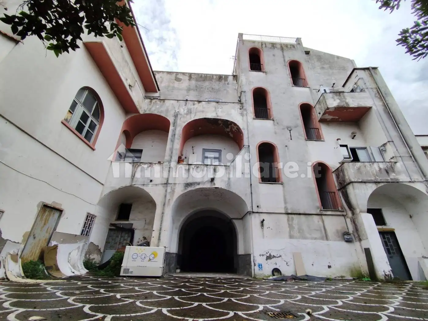 Palazzo - Edificio in vendita a Scafati