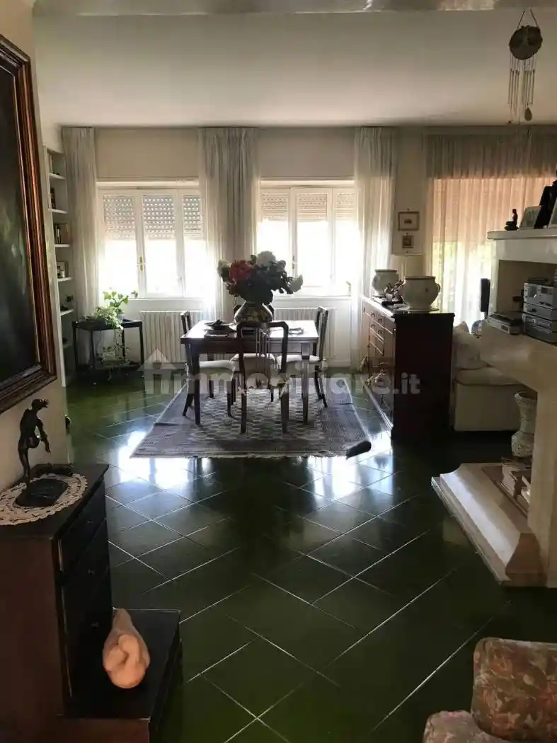 Appartamento in vendita a Cisterna di Latina