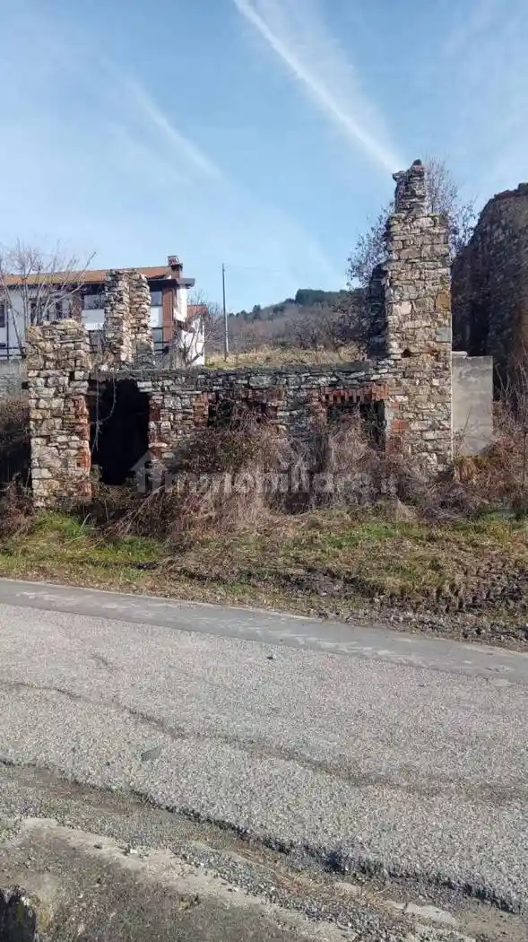 Rustico - Casale in vendita a Menconico