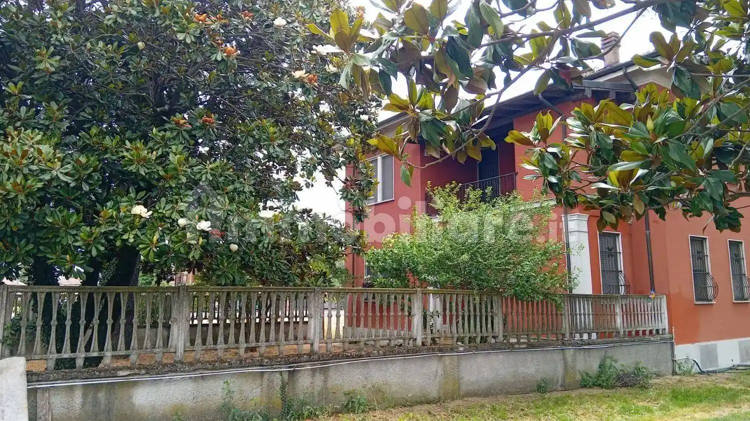 Villa in vendita a Robecco Pavese