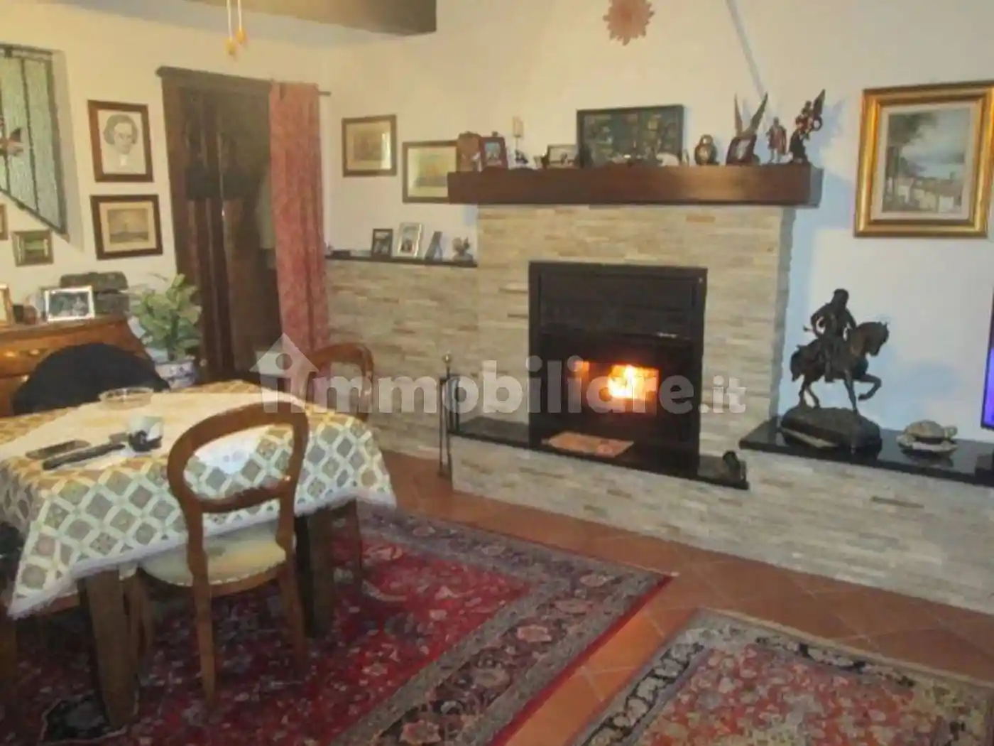 Villa in vendita a Santa Giuletta