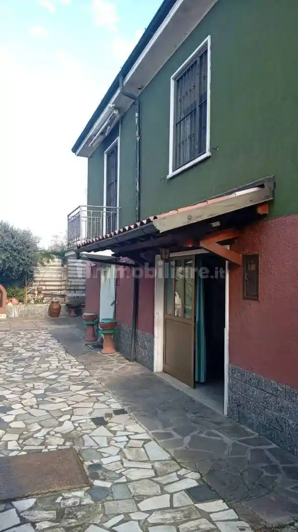 Villa in vendita a Giussago