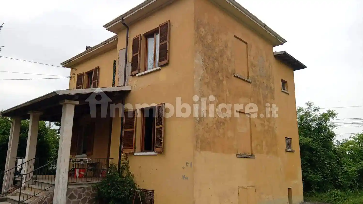 Villa in vendita a Santa Giuletta