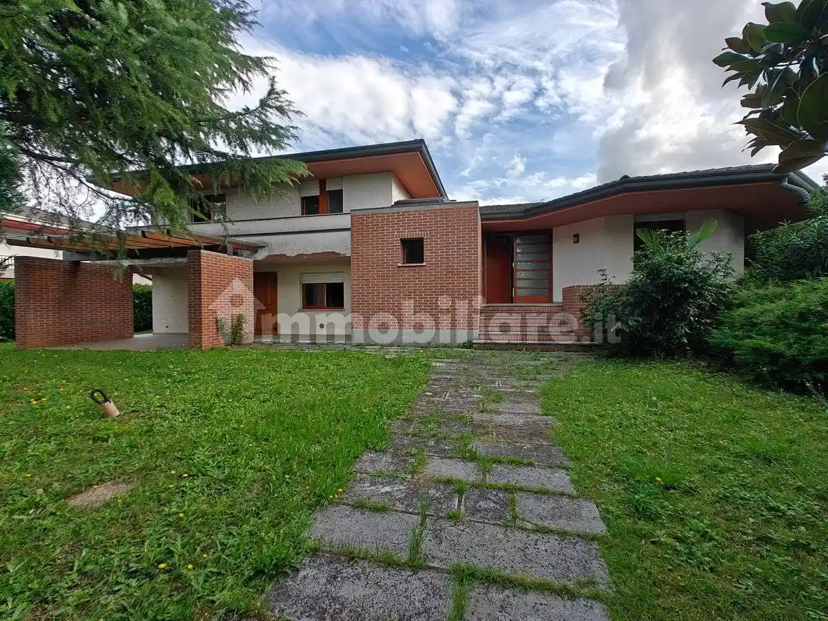 Villa in vendita a Codroipo