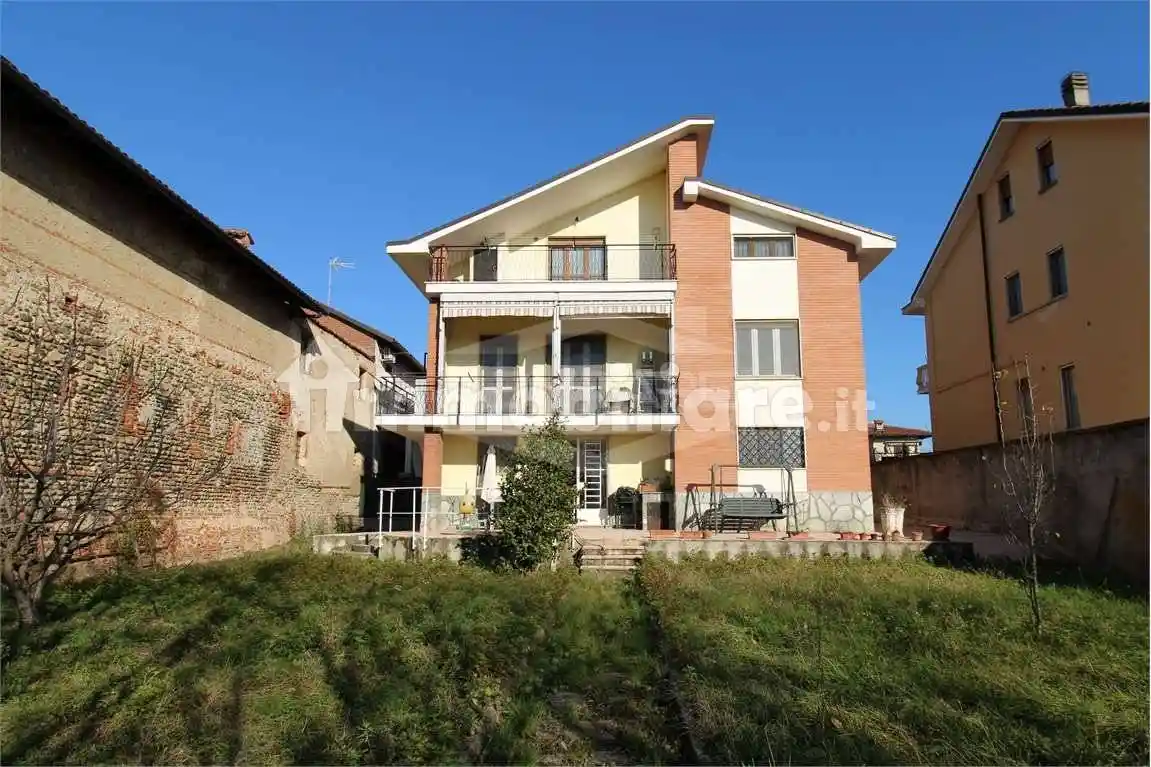 Villa in vendita a Beinasco